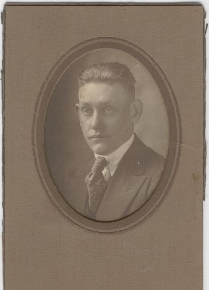 49.Southern Illinois unknown/man