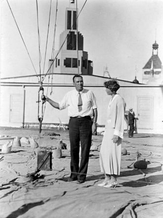 Capt. Walters & Amelia Earhart
