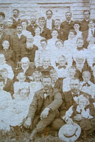 Town Family Reunion, about 1905 [2/3]