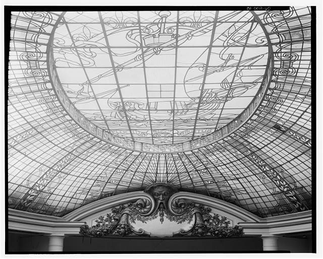 60. GLASS DOME, SOUTH AREA - City of Paris Dry Goods...