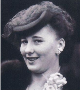 Helen (Gniadek) Bier, IL 1946