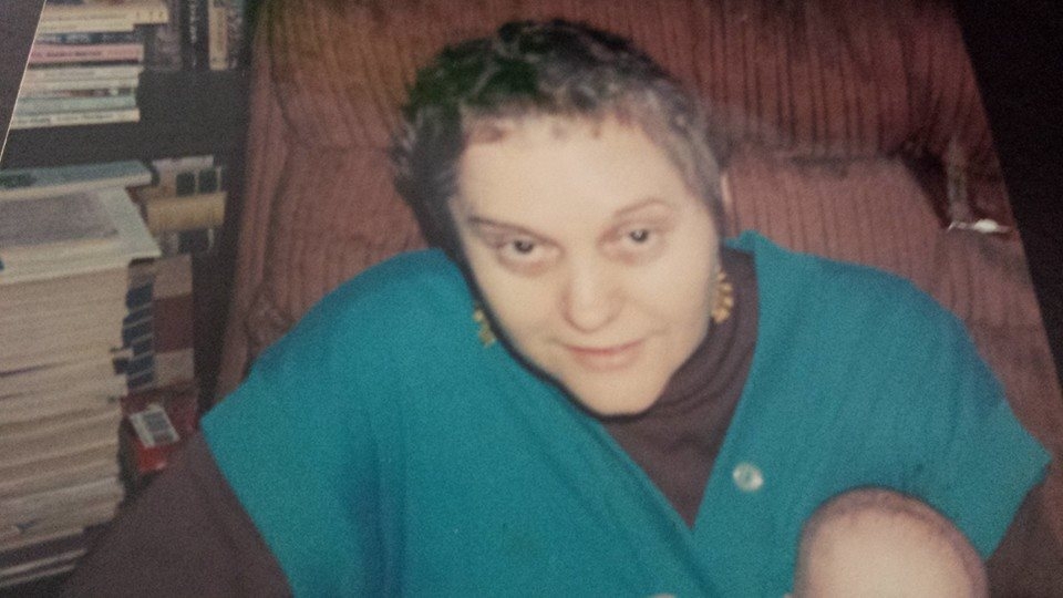 Antoinette R Greenlee