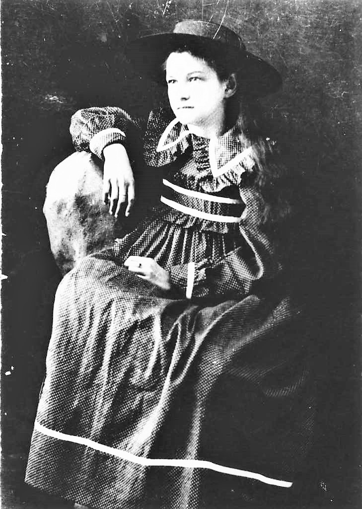Unknown girl, TN