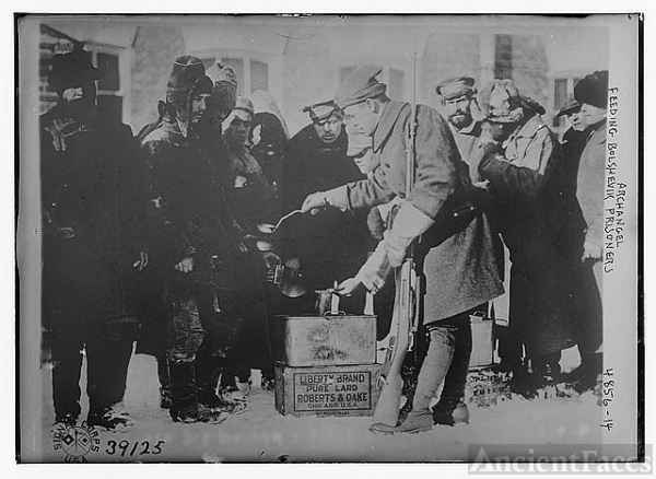 Archangel, feeding Bolshevik prisoners