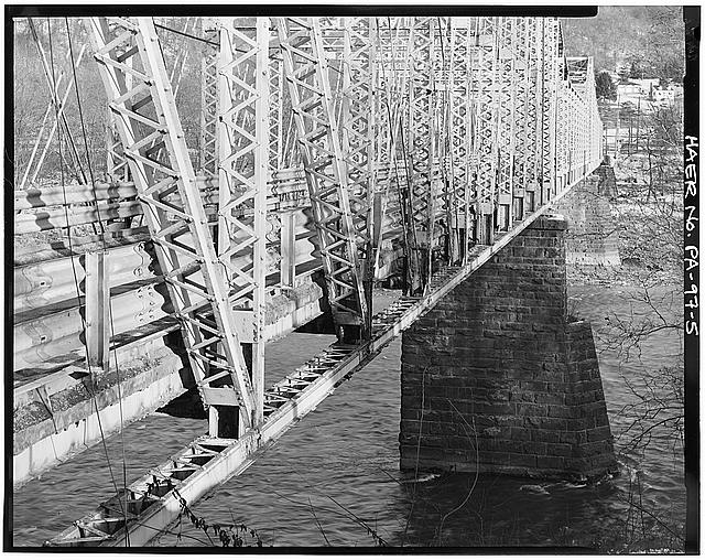 5. VIEW, LOOKING NORTHEAST, SHOWING PIERS AND CANTILEVER...
