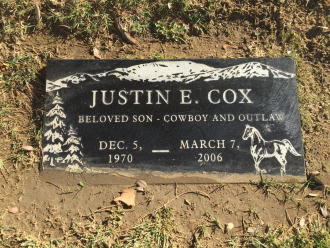 Justin E Cox Gravesite