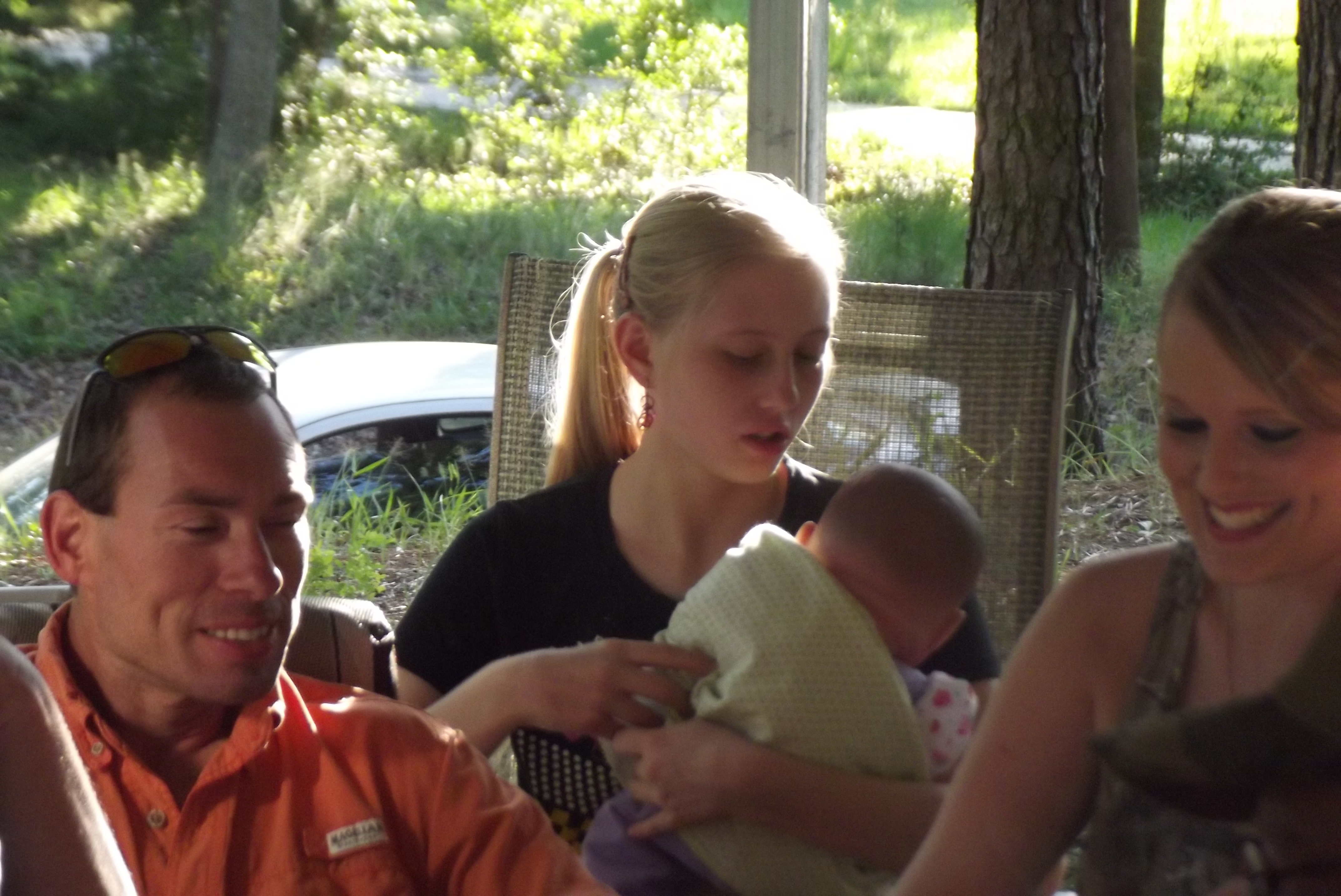 Wesley , Desi and Dawn Hodge 