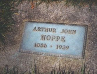 Arthur John Hoppe Headstone, Washington
