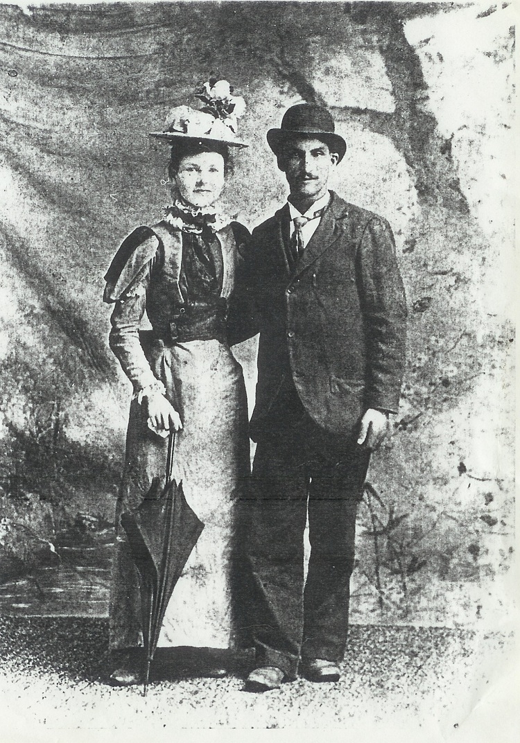 George 'Frenchy' & Cora Courtois, 1900 IL