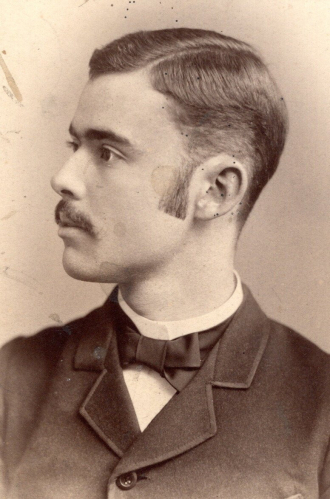A photo of Darwin "Dana" W. Curry