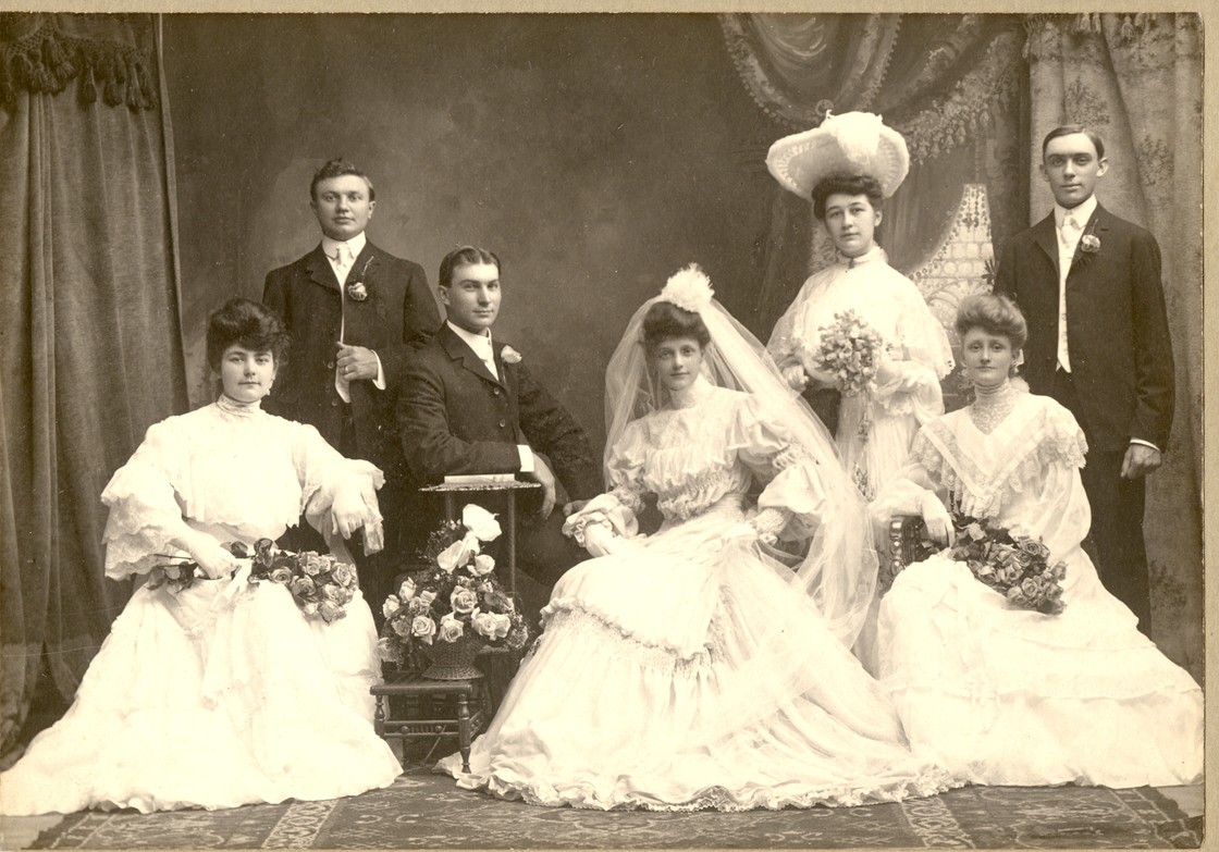 Gustave George Meyer & Emma Luise Wilhelmine Trebra wedding group 1904