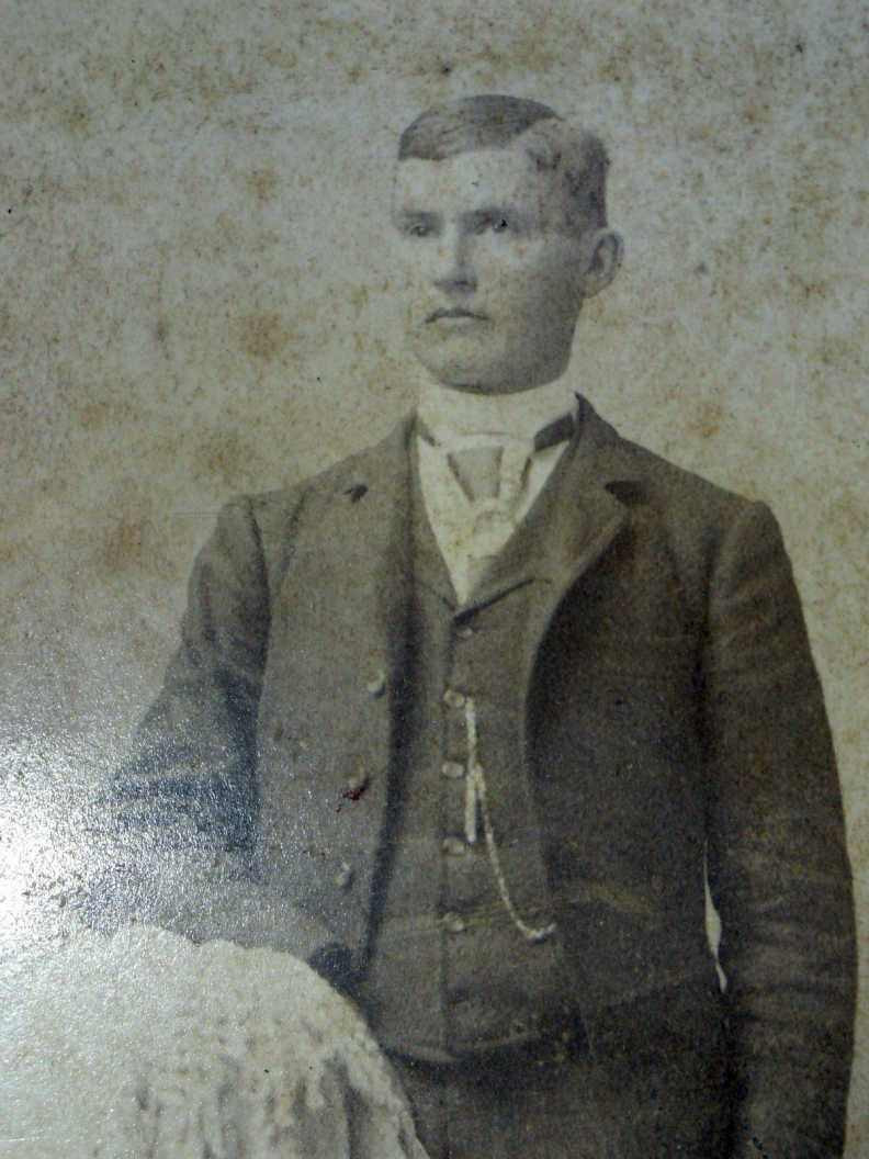 Elwood Everett Richardson 