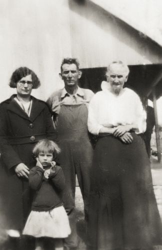 Jones Family, 4 generations