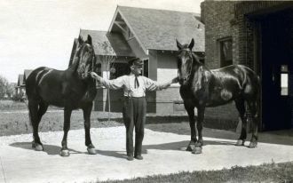 Samuel Wilcox with Fire Horses/Des Moines, IA
