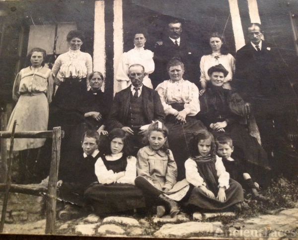 Hawkins family