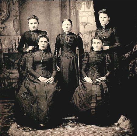 Five daughters of Jasper Mallory