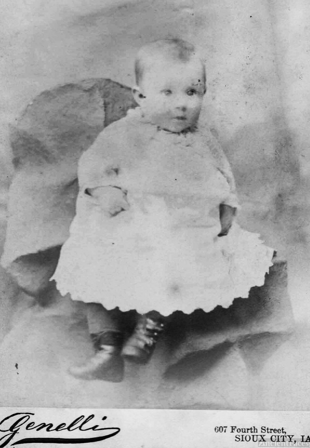 Faye Lillian Collins