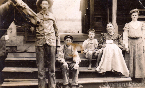 Singleton -Dearminville, Alabama