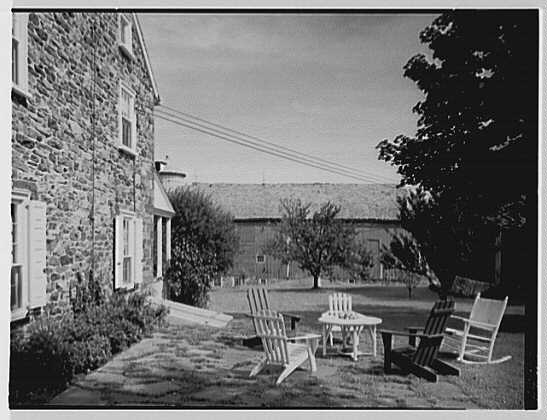 Mr. and Mrs. Eldredge Snyder, Carding Mill Farm,...