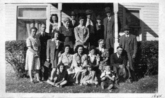 1944 Three Generations