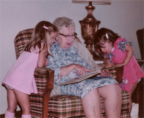 Great Great Grandma Larned w'granddaughters