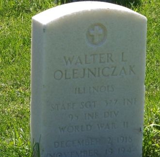 Walter L. Olejniczak - Grave