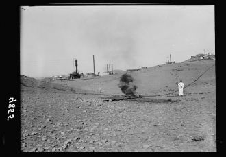 Iraq. Oil wells and camp of the Iraq Petroleum Company....