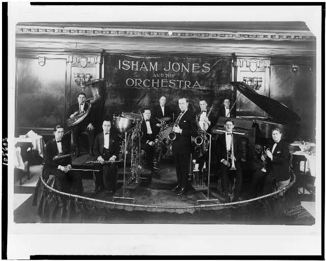[Isham Jones and his orchestra] / Mabel Sykes, Chicago.