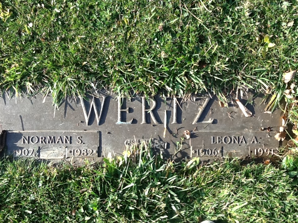 Norman & Leona Wertz gravesite