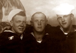 Billy Ray Bruner (center)