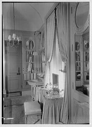Dr. and Mrs. A. Hamilton Rice, residence at 901 5th Ave.,...