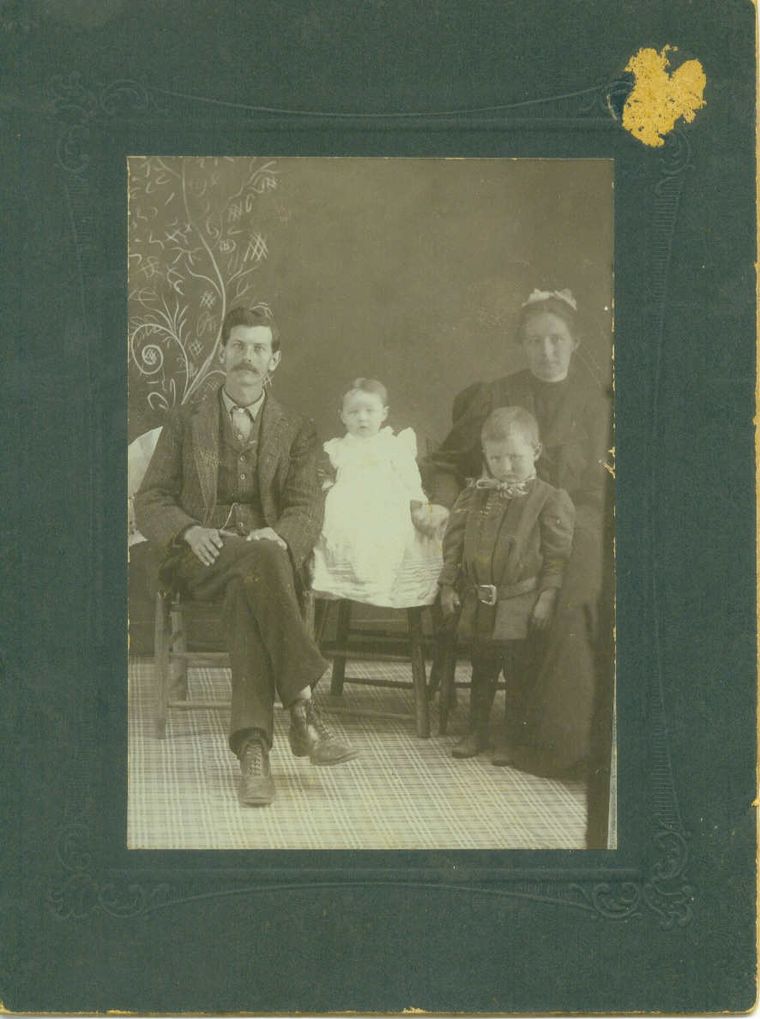 UNKNOWN FAMILY
