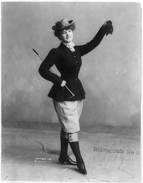 Riding outfit in 1901