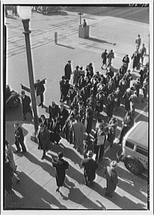 Crowds of people. Pedestrians crossing at 11th and F Sts. IV