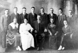 Joseph & Helene (Lavallee) Peltier Family, 1920