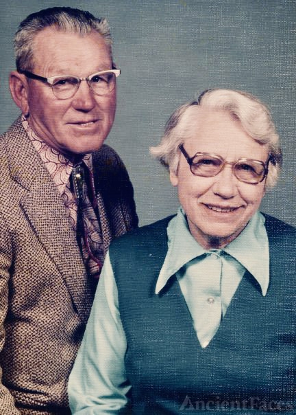 Albert and Dorothy (Whipple) Suckut