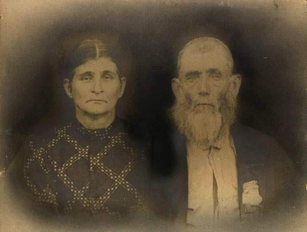 Sarah Zumwalt and husband John Jump Jr