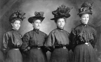 Ernestine, Mary, Martha, & Augusta Kappen