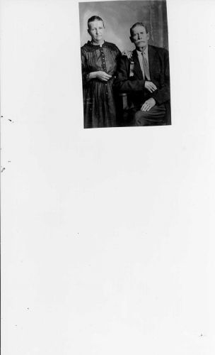 1905 Wedding Pic.