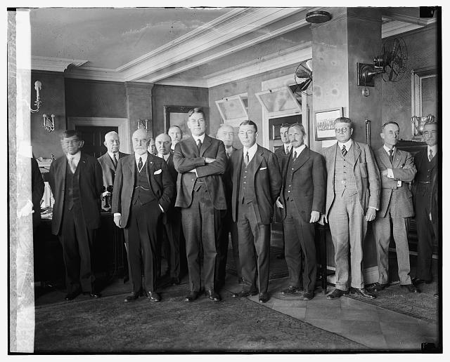 Robinson welcomed by Sec. of Navy and Navy Chiefs, 11/17/24