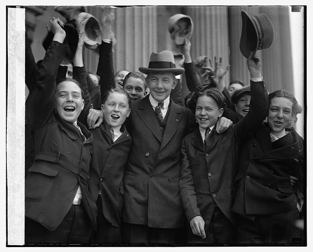 Dawes & Senate pages, 12/9/25