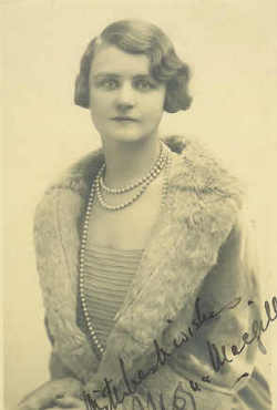 Moyna Macgill
