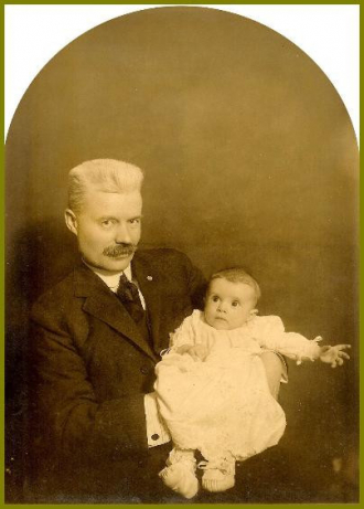 Albert H. Oaksford with Grand daughter, Ruth