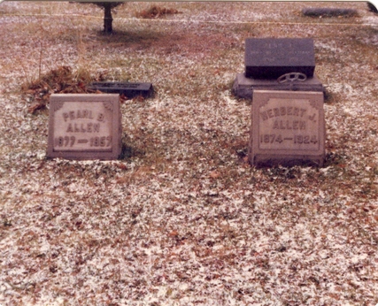 Herbert Allen & Pearl Butler gravestone
