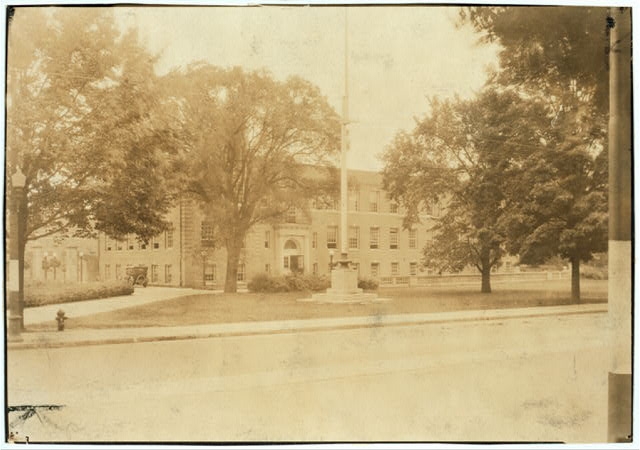 Cheney Silk Mills. Favorable working conditions....