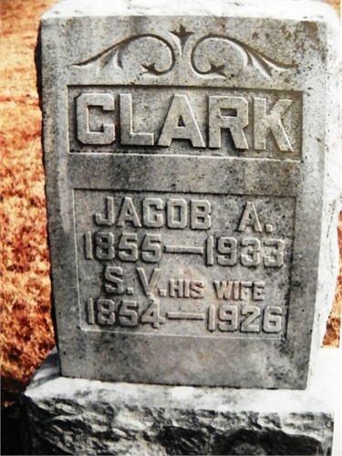Jacob and Sultana (Wallace) Clark gravesite