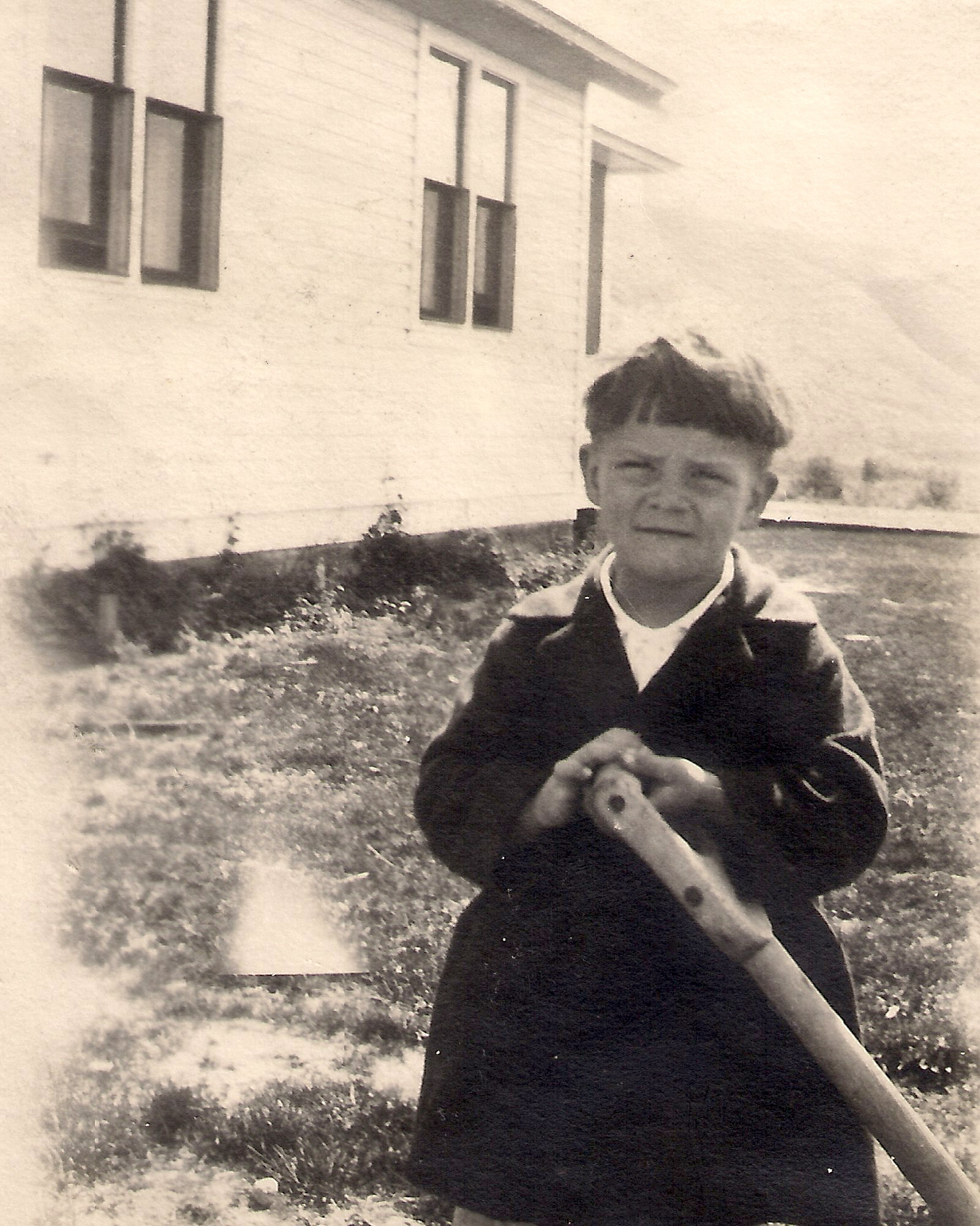 1920 ca  Carl Raymond Ostrom perhaps, Barber, ID