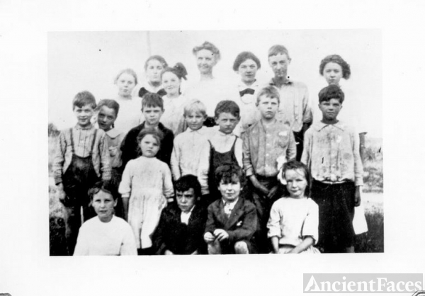 Doore District School