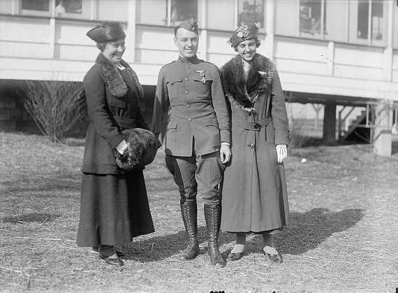 Lieutenant C. Drew 1919