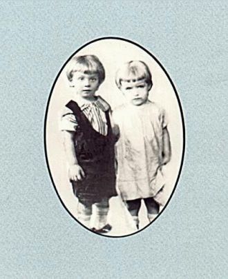 Paul R & Annie Jo Andrews